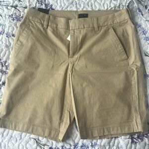 NEW J Crew Frankie bermuda chino short, size 10